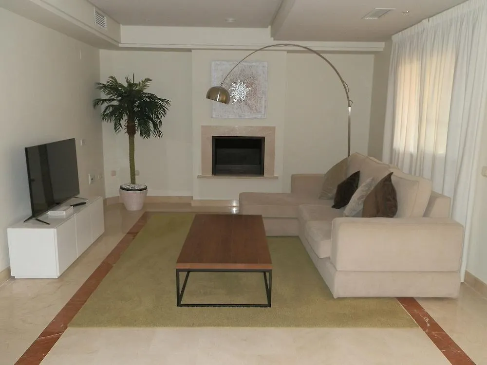 Mimosas Suites Banus kontakter